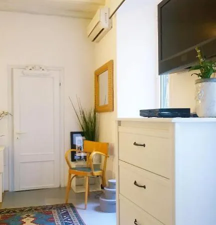 Apartament In-love Apt
